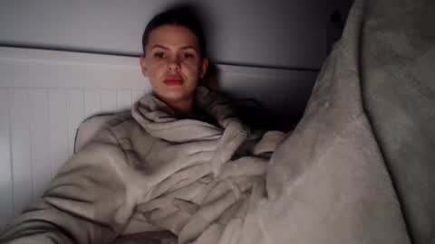 jessieryan online show from January 28, 5:22 am