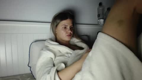 jessieryan online show from December 4, 4:27 pm