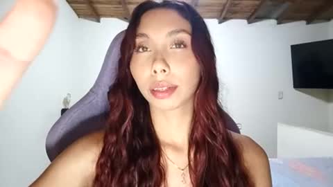 Snapshot of jessiirabbit chatting on November 1, 12:34 am Jessica online show from November 1, 12:34 am