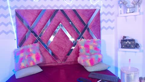 JESS online show from January 31, 7:50 am