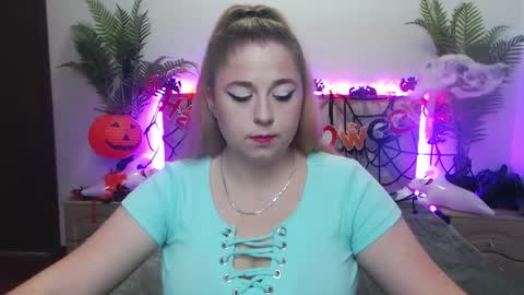 Jess online show from October 18, 7:20 am