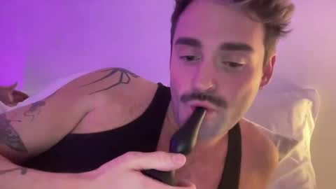 jessndjay1992 online show from October 2, 11:39 am