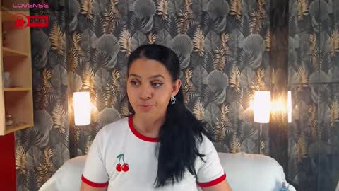 JessTheWicked online show from December 1, 6:08 pm