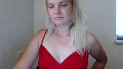 Snapshot of jessyangels chatting on July 22, 4:10 pm jessyangels online show from July 22, 4:10 pm