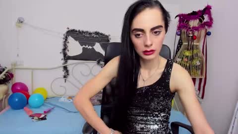 Snapshot of jessystarrr chatting on January 1, 8:45 am Jessy online show from January 1, 8:45 am