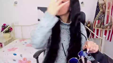 Snapshot of jessystarrr chatting on January 23, 3:32 pm Jessy online show from January 23, 3:32 pm
