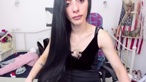Snapshot of jessystarrr chatting on February 19, 7:27 pm Jessy online show from February 19, 7:27 pm