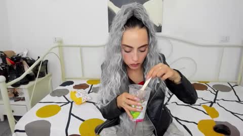 Snapshot of jessystarrr chatting on September 15, 5:02 pm Jessy online show from September 15, 5:02 pm