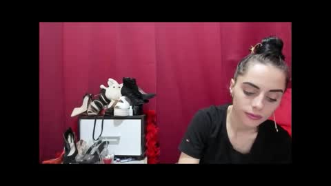 Snapshot of jessystarrr chatting on May 20, 10:32 am Jessy online show from May 20, 10:32 am