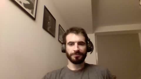 Snapshot of jestersquid89 chatting on October 19, 9:04 pm jestersquid89 online show from October 19, 9:04 pm