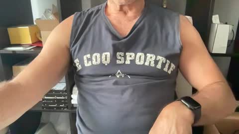 Jesuiscoquin online show from January 5, 5:09 am