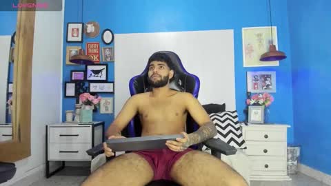 Snapshot of jesus77_ chatting on November 24, 3:34 pm --- Jesus --- online show from November 24, 3:34 pm