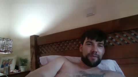 Snapshot of jesus97m chatting on October 18, 8:26 am jesus97m online show from October 18, 8:26 am