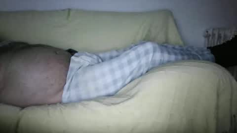 Snapshot of jesuslove27 chatting on April 18, 10:32 pm jesuslove27 online show from April 18, 10:32 pm