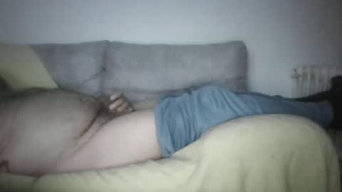 Snapshot of jesuslove27 chatting on April 24, 9:17 pm jesuslove27 online show from April 24, 9:17 pm