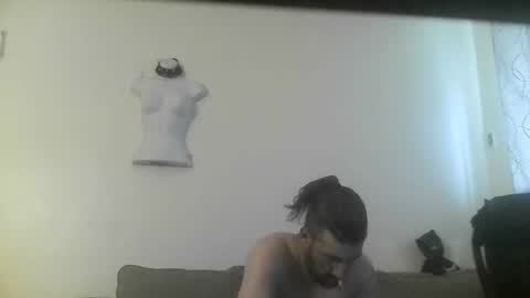 Snapshot of jeukhieqzkke chatting on May 4, 4:14 pm jeukhieqzkke online show from May 4, 4:14 pm