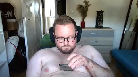 jeuneloup92 online show from September 17, 4:19 pm