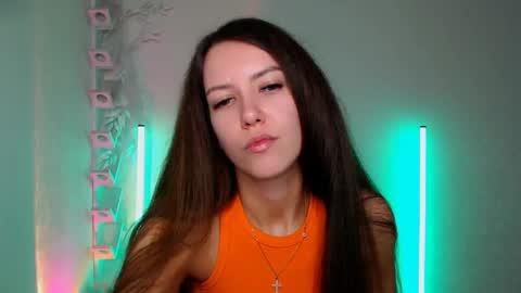 Snapshot of jewelrosse chatting on January 18, 9:29 pm Jewel online show from January 18, 9:29 pm