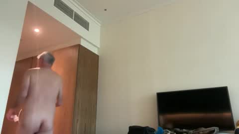 jewlronny online show from November 6, 6:58 am