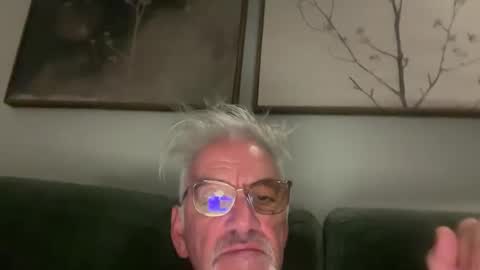 jewlronny online show from April 18, 6:45 pm