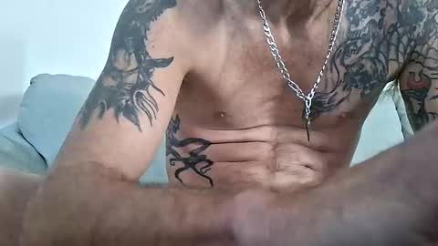 Snapshot of jeyhardsmashin69 chatting on October 23, 7:01 pm jeyhardsmashin69 online show from October 23, 7:01 pm