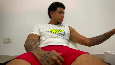 Onlyfans  Twitter  online show from December 3, 2:25 am