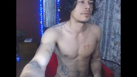 Snapshot of jffer_slhom chatting on September 10, 8:47 am jffer_slhom online show from September 10, 8:47 am