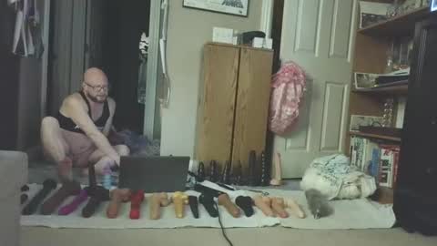 Snapshot of jghosty69 chatting on February 14, 1:02 am Nasty Cumslut online show from February 14, 1:02 am