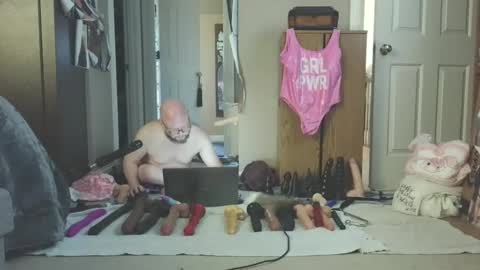 Snapshot of jghosty69 chatting on March 10, 2:26 pm Nasty Cumslut online show from March 10, 2:26 pm