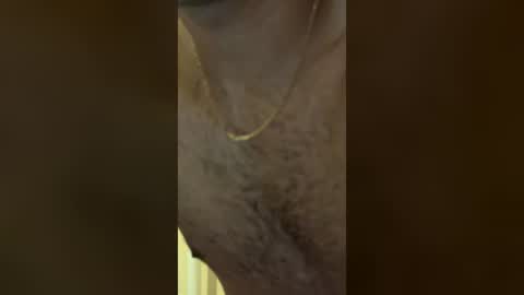 jgualtero22 online show from June 30, 1:39 am