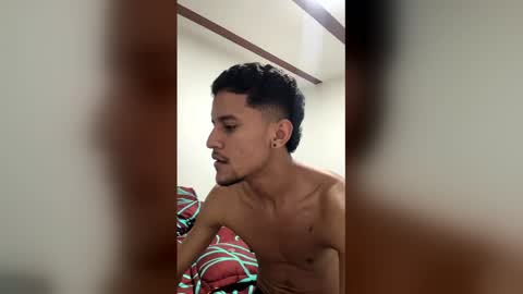 jhannpi online show from April 15, 9:16 am