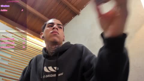 Snapshot of jharol_cardona chatting on January 6, 4:36 am Jharol online show from January 6, 4:36 am