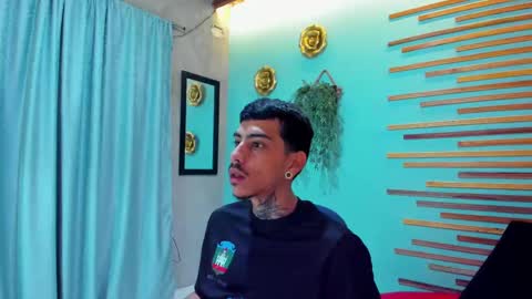 Snapshot of jharol_cardona chatting on September 29, 1:27 pm Jharol online show from September 29, 1:27 pm