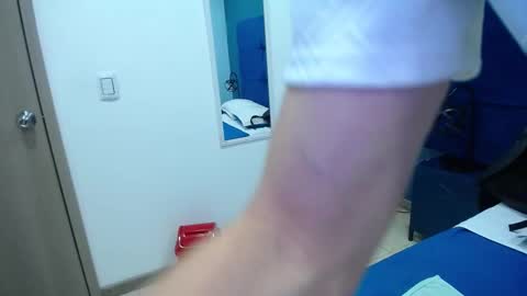 Jheampiero online show from September 11, 1:33 pm