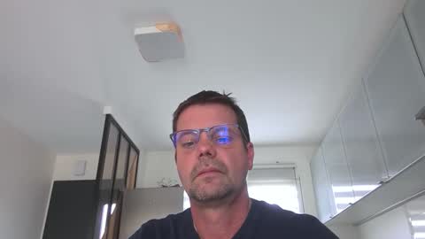 jhmec44000 online show from April 30, 9:48 am