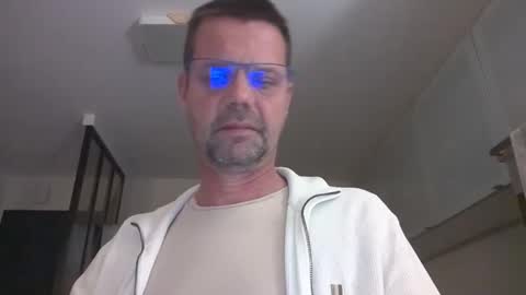 jhmec44000 online show from May 31, 8:54 pm