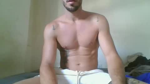 Snapshot of jhon13013 chatting on October 26, 3:51 pm jhon13013 online show from October 26, 3:51 pm