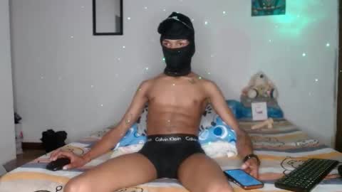 jhon_hot09 online show from December 5, 10:02 am