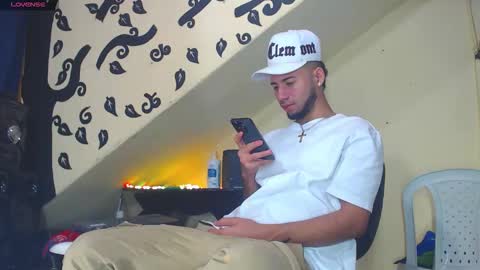 jhon_malo online show from February 25, 9:13 pm