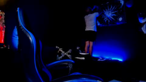 Snapshot of jhon_psyco chatting on April 18, 5:11 am jhon_psyco online show from April 18, 5:11 am