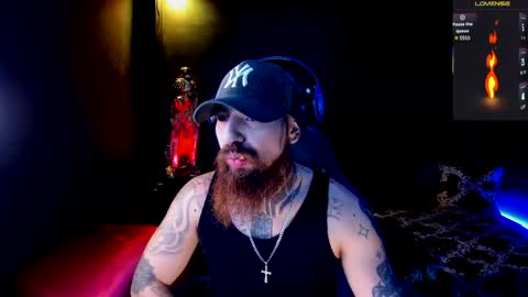Snapshot of jhon_psyco chatting on May 8, 11:48 am jhon_psyco online show from May 8, 11:48 am