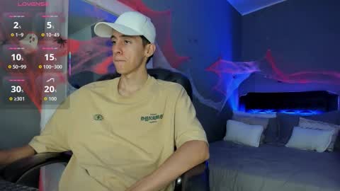 Jhon online show from October 18, 3:46 pm