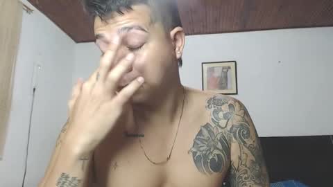 jhon tommy online show from December 23, 9:27 am