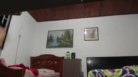 jhon tommy online show from February 8, 1:00 am