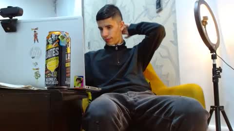 jhon online show from November 4, 1:54 pm