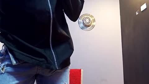 jhonny_thes28 online show from November 4, 9:08 am