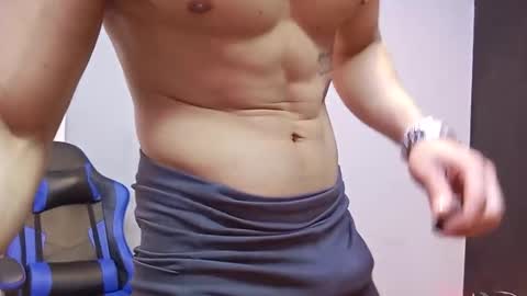 jhonny_thes28 online show from February 20, 6:52 pm