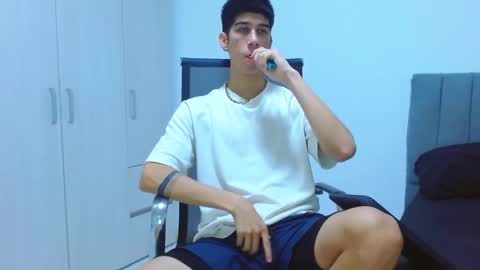 jhony_sex3 online show from September 18, 3:08 am