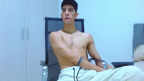 jhony_sex3 online show from October 10, 7:07 am