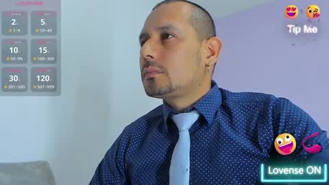 Snapshot of jhonyalzate chatting on December 10, 2:59 am Jhony Alzate online show from December 10, 2:59 am